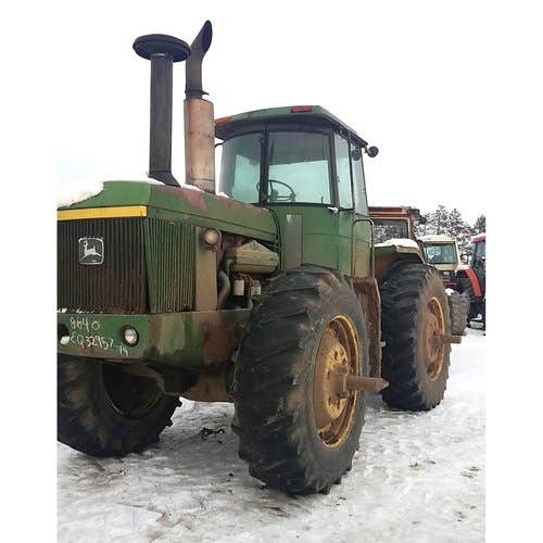 Used John Deere 8640 Tractor parts.