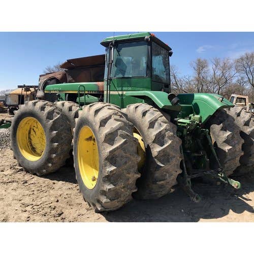 Used John Deere 8640 Tractor parts.
