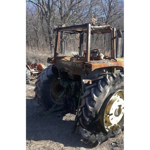 Used John Deere 8640 Tractor parts.