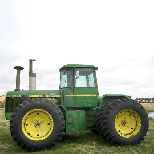 Used John Deere 8640 Tractor Parts Used John Deere 8640 Tractor Parts