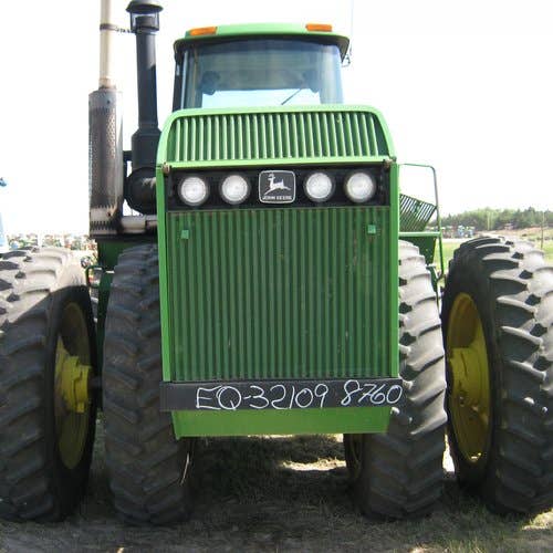 Used John Deere 8760 Tractor parts.