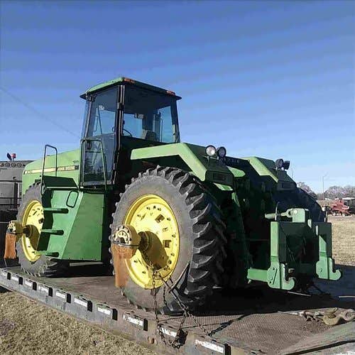 Used John Deere 8760 Tractor parts.
