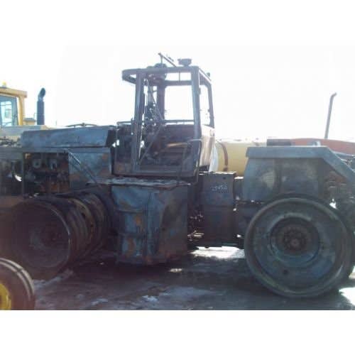 Used John Deere 8770 Tractor parts.