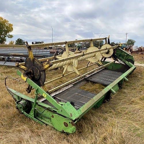 Used John Deere 88 Header parts.