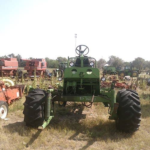 Used John Deere 880 Hay Cutting parts.