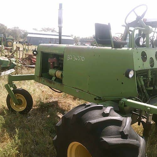 Used John Deere 880 Hay Cutting parts.