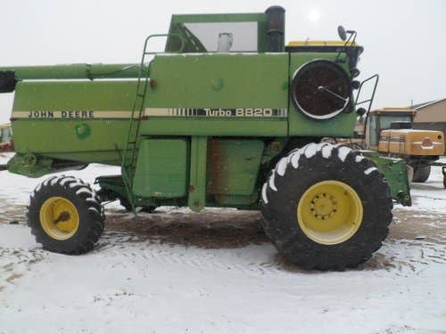 Used John Deere 8820 Combine parts.