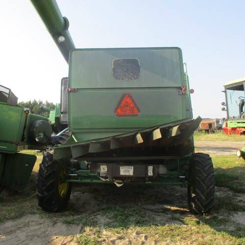 1986 Used John Deere 8820 Combine parts.