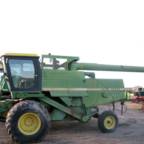 Used John Deere 8820 Combine parts.