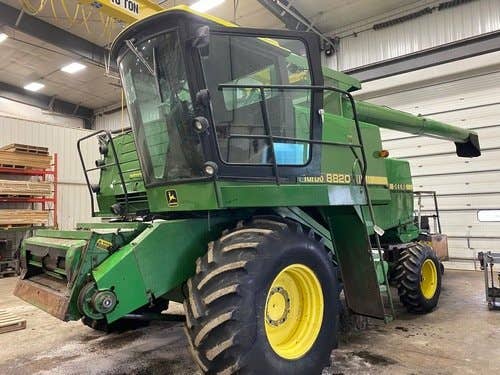 Used John Deere 8820 Combine parts.