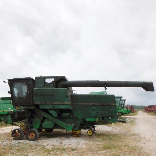 Used John Deere 8820 Combine Parts Used John Deere 8820 Combine Parts