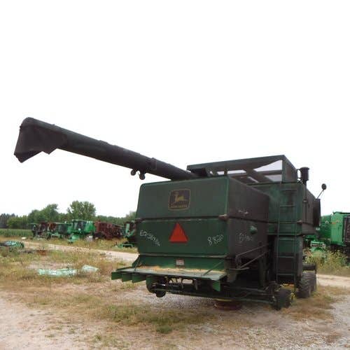 Used John Deere 8820 Combine parts.