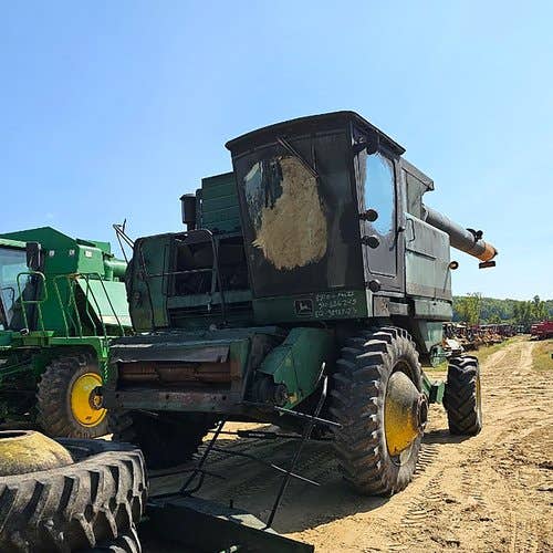 Used John Deere 8820 Combine parts.