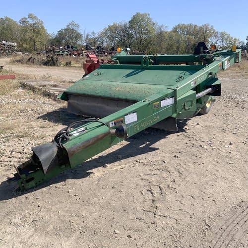 Used John Deere 920 Hay Cutting parts.