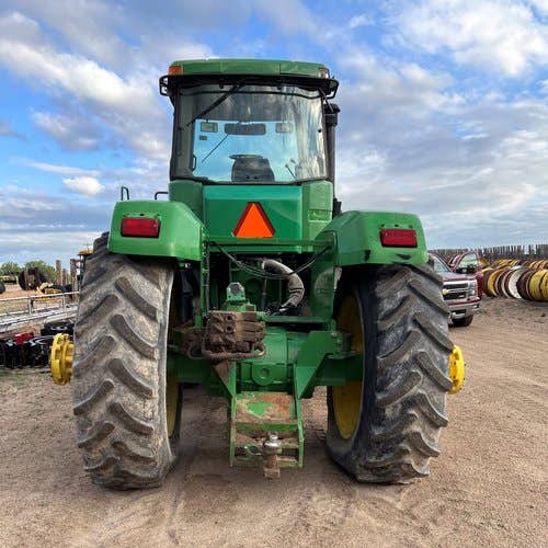 Used John Deere 9200 Tractor parts.
