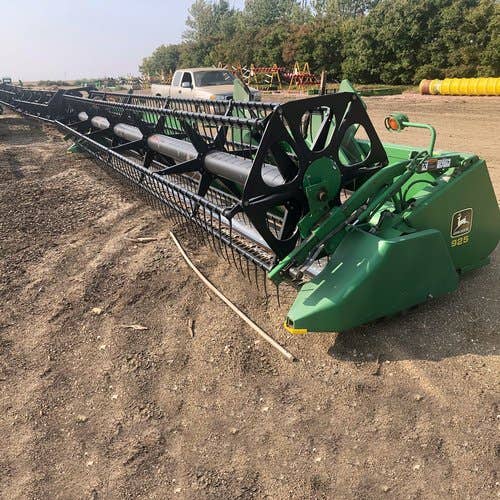 Used John Deere 925 Header parts.