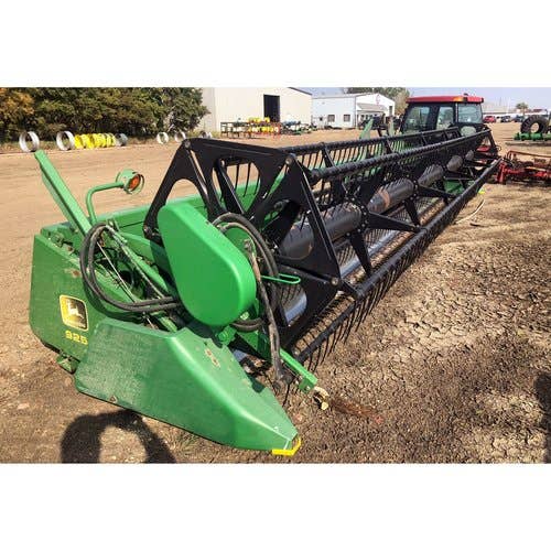 Used John Deere 925 Header parts.