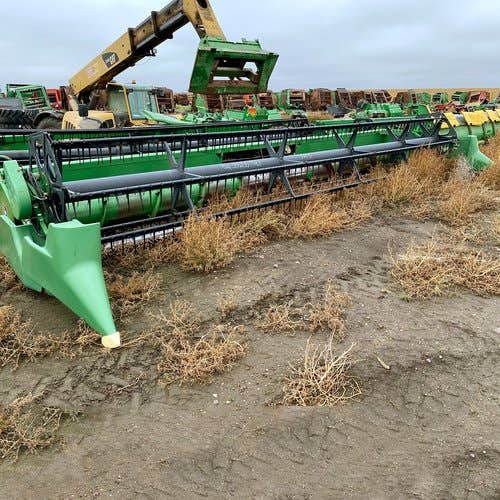 Used John Deere 925 Header parts.