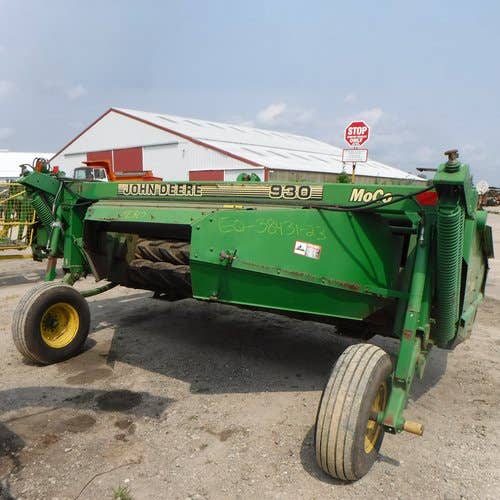 Used John Deere 930 Hay Cutting parts.