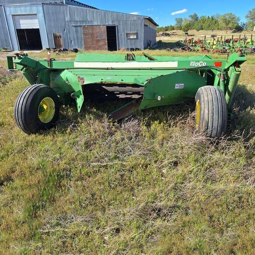 Used John Deere 930 Hay Cutting parts.