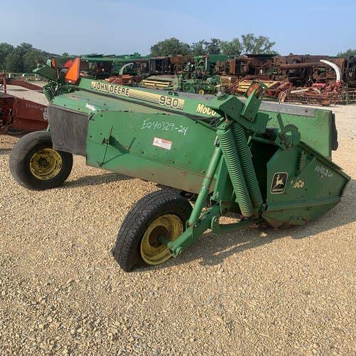 Used John Deere 930 Hay Cutting parts.