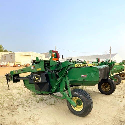 Used John Deere 935 Hay Cutting parts.