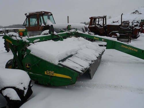 Used 2002 John Deere 936 Hay Cutting Parts Used 2002 John Deere 936 Hay Cutting Parts