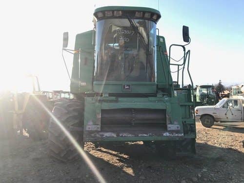 1993 Used John Deere 9400 Combine parts.