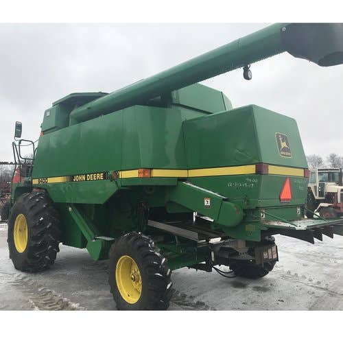 Used John Deere 9400 Combine parts.