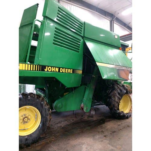 1990 Used John Deere 9400 Combine parts.