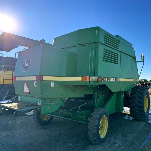 Used John Deere 9400 Combine parts.