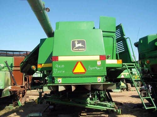 1999 Used John Deere 9410 Combine parts.