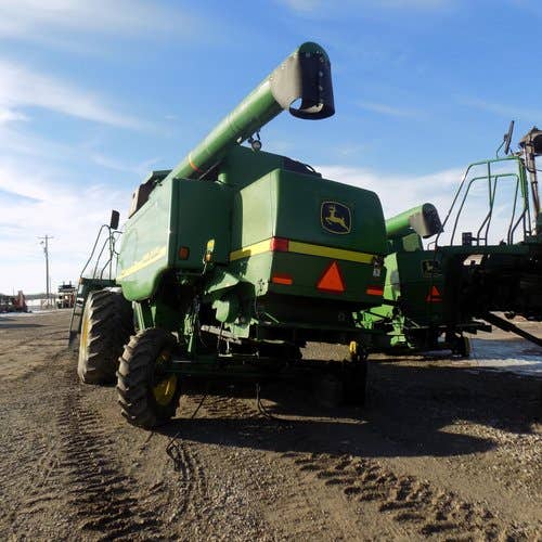 2002 Used John Deere 9450 Combine parts.
