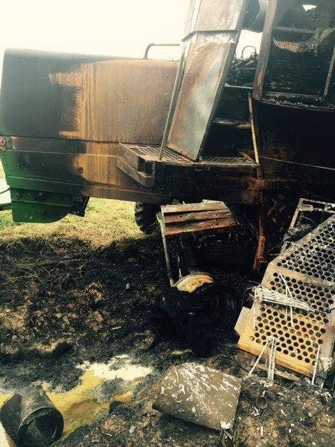 1997 Used John Deere 9500 Combine parts.