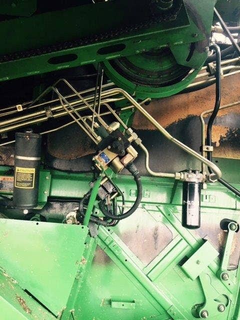 1997 Used John Deere 9500 Combine parts.