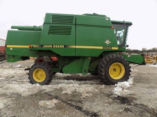 Used John Deere 9500 Combine parts.