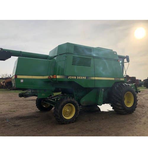 Used John Deere 9500 Combine parts.