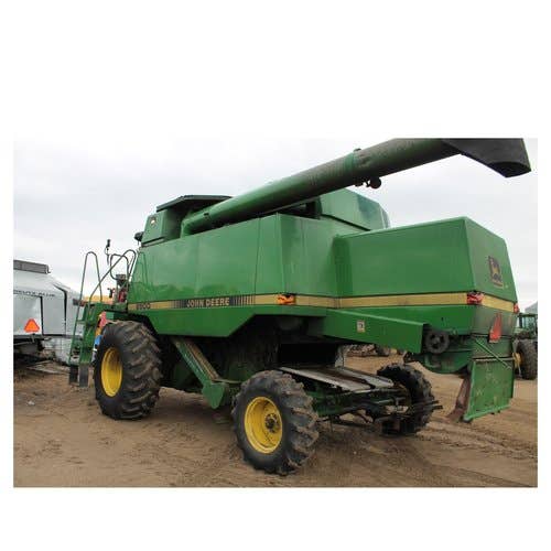 Used John Deere 9500 Combine parts.