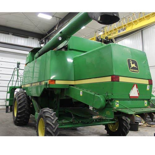 Used John Deere 9500 Combine parts.
