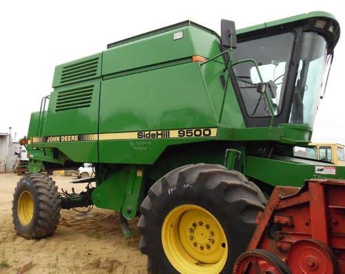 Used John Deere 9500 Combine parts.