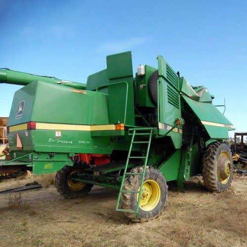 Used John Deere 9500 Combine parts.