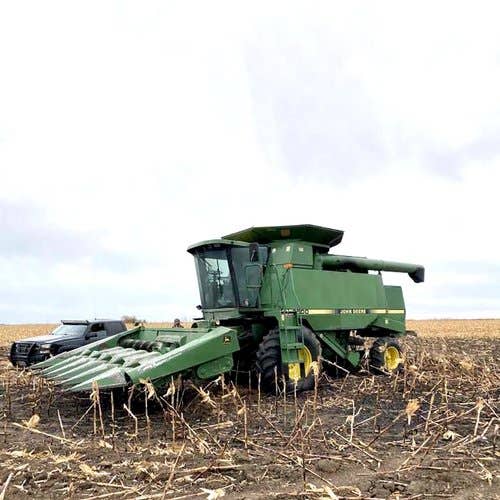 1991 Used John Deere 9500 Combine parts.