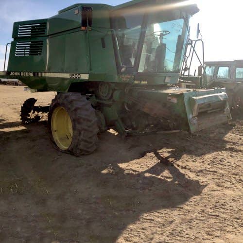 1991 Used John Deere 9500 Combine parts.