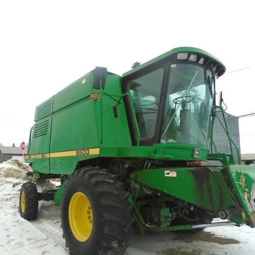 Used John Deere 9500 Combine parts.