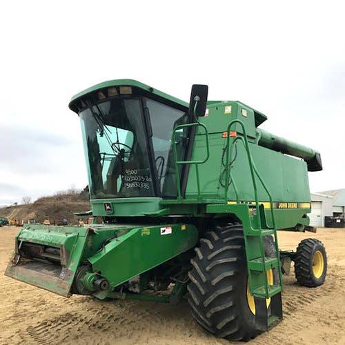 Used John Deere 9500 Combine parts.