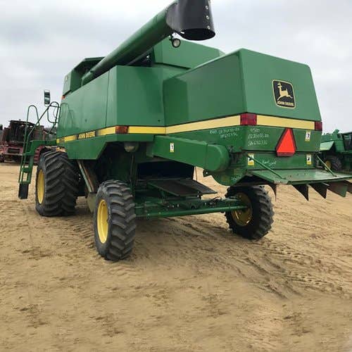 Used John Deere 9500 Combine parts.