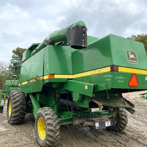 1996 Used John Deere 9500 Combine parts.