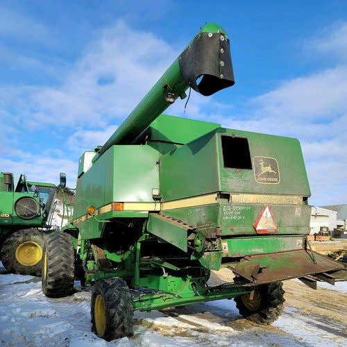 Used John Deere 9500 Combine parts.