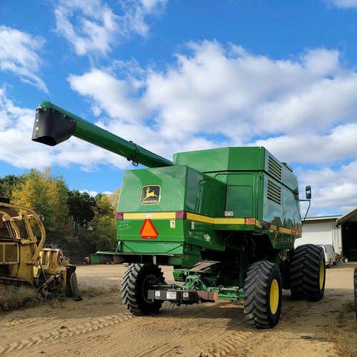 1993 Used John Deere 9500 Combine parts.