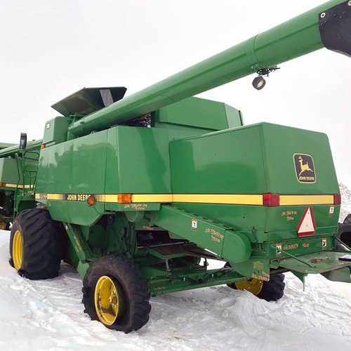Used John Deere 9500 Combine parts.